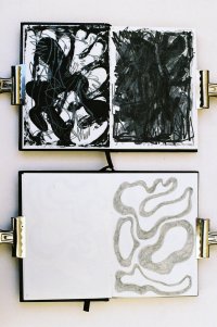 2010, Zeichnungen / Bleistift+Copic, 10 x 15 cm